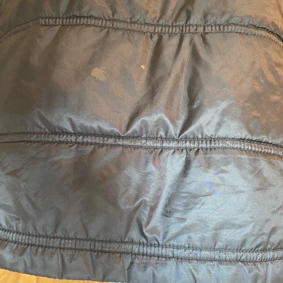 Cabela’s Lightweight Puffer/Windbreaker Black Jacket with Magenta Trim! Medium! - Picture 11 of 15